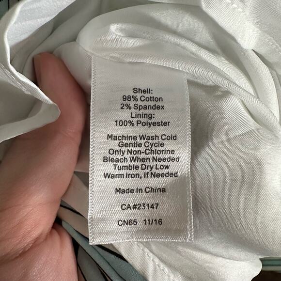 Talbots NWOT Women's 2P 2 Petite Sleeveless Striped and Floral Fit & Flare Dress - Picture 4 of 10